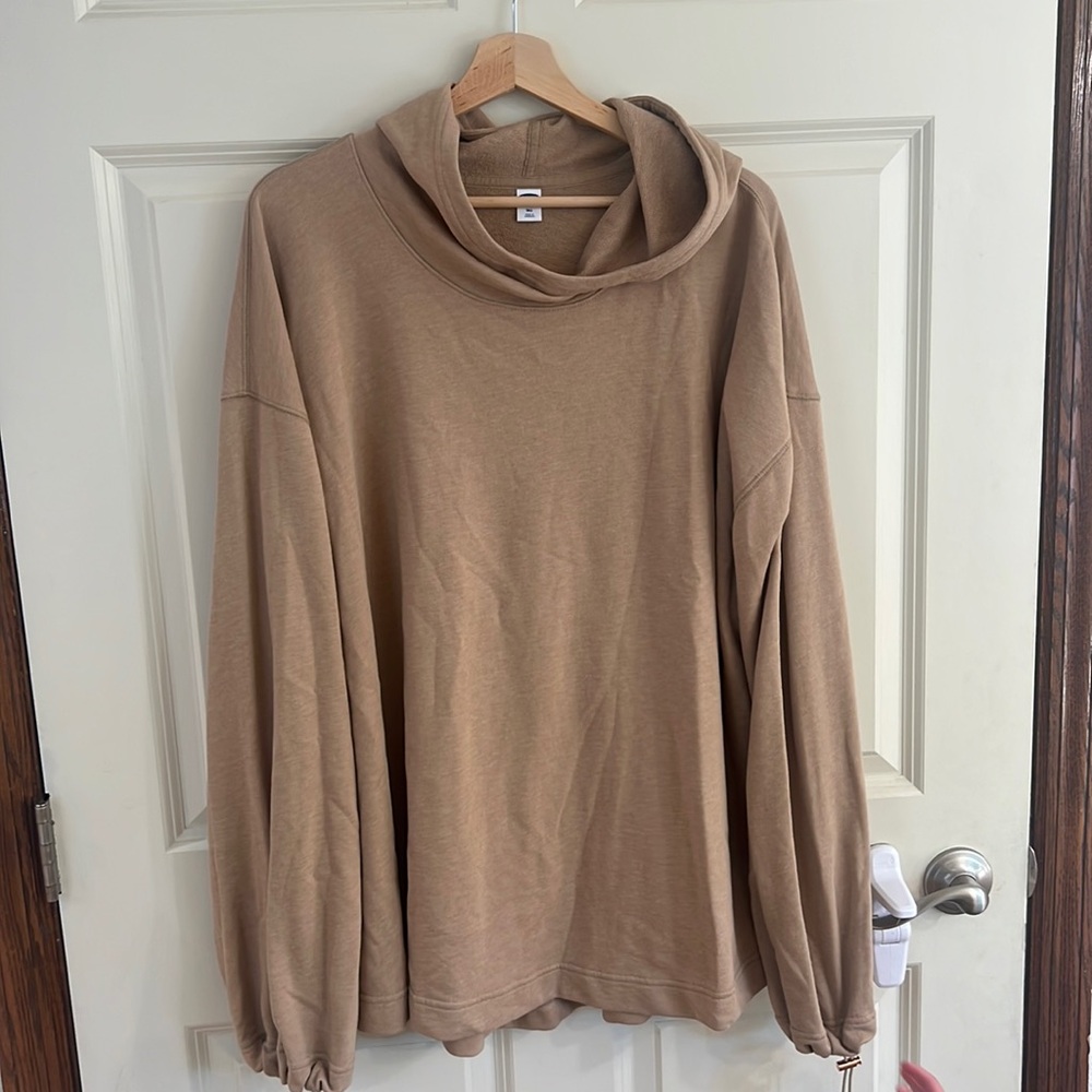 Old navy tall sweatshirt